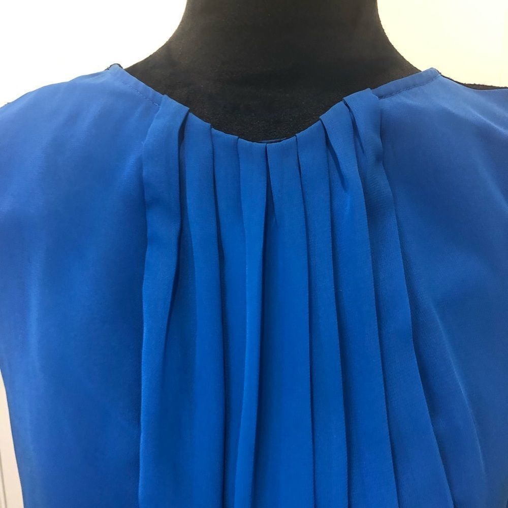 Worthington blue and black sleeveless blouse - Picture 3 of 6